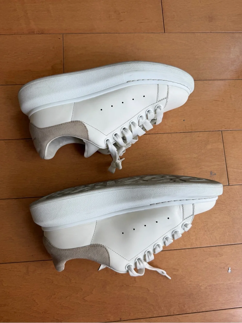 Alexander McQueen White Leather Platform Sneakers - Picture 3 of 9